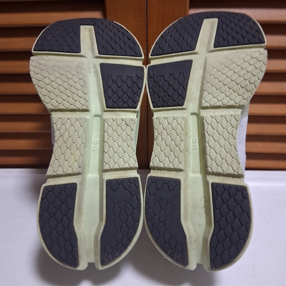 On Cloudgo White Meadow Women's Running Shoe * Size: 8.5 - Picture 7 of 8